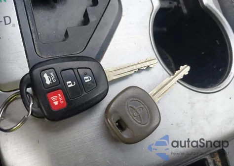 2013 Toyota Camry Se z USA, uszkodzony, nr VIN 4T1BF1FK3DU256262